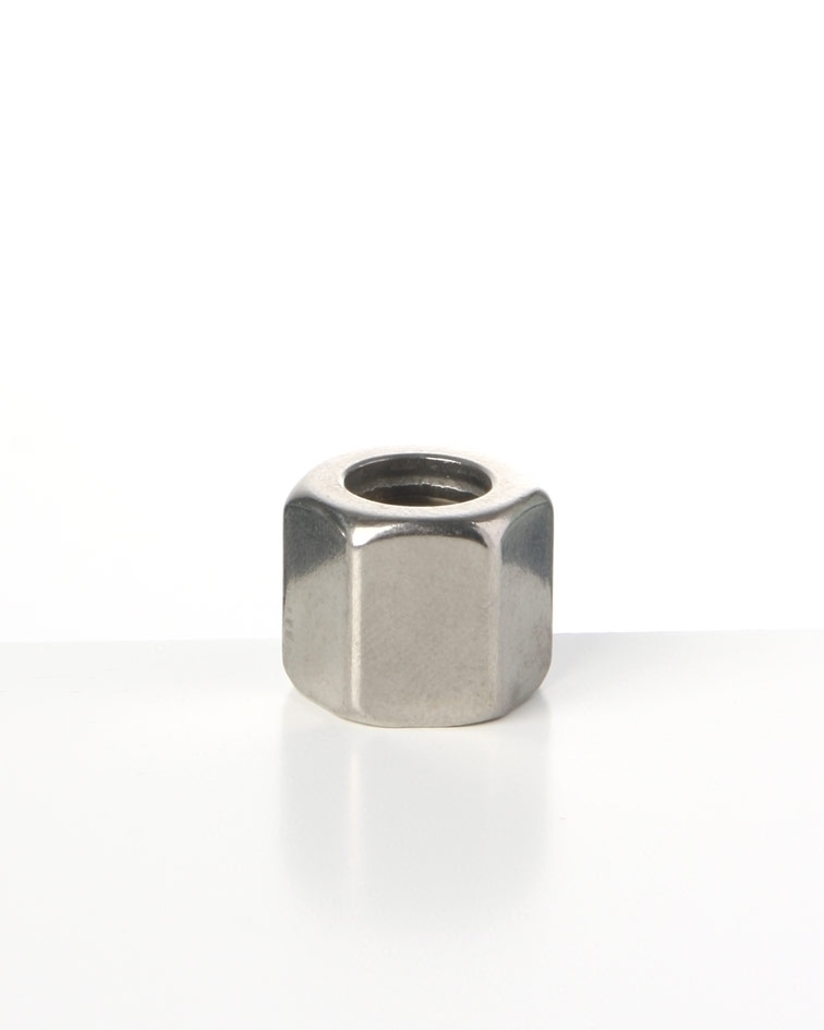 VA-Überwurfmuttern 42 mm