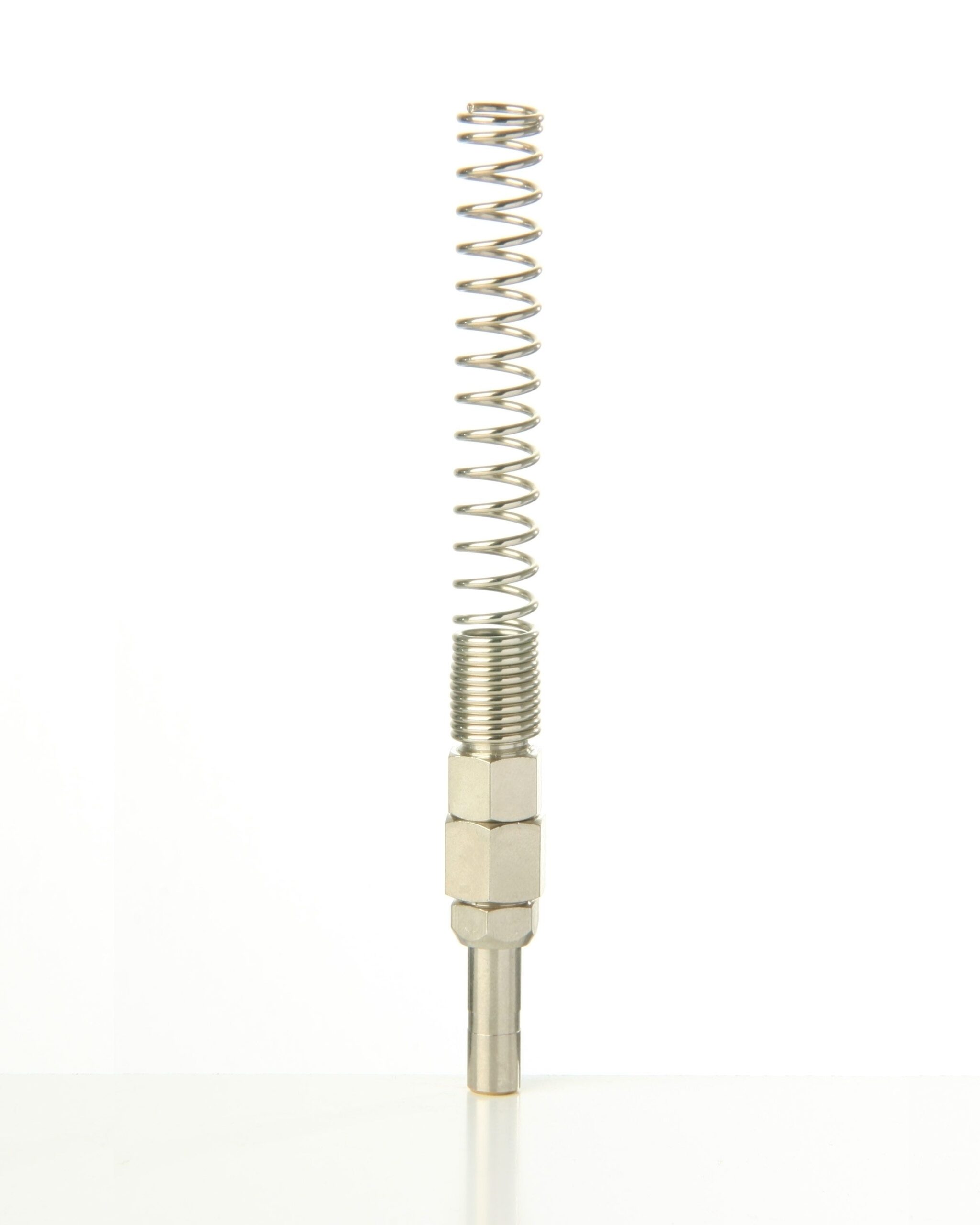 61 Metall-Stecker mit Knickschutzfeder